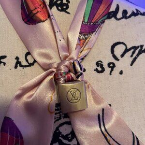 Rare Vintage Louis Vuitton Lock 200 Series Authentic #217